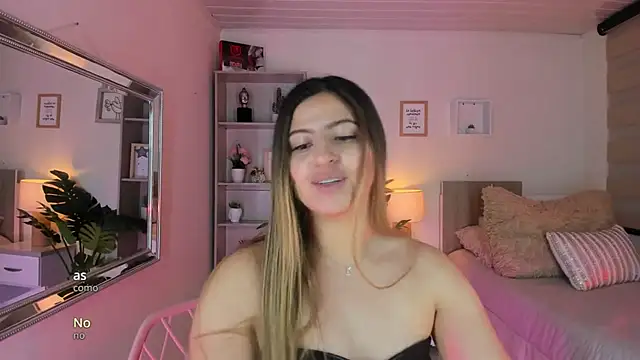 little antonela online show from December 2024 04:15:02 PM