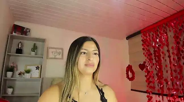 little antonela online show from February 2025 07:38:01 PM