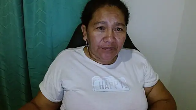 Snapshot of katia_mature chatting on March 2025 11:27:02 PM katia mature online show from March 2025 11:27:02 PM