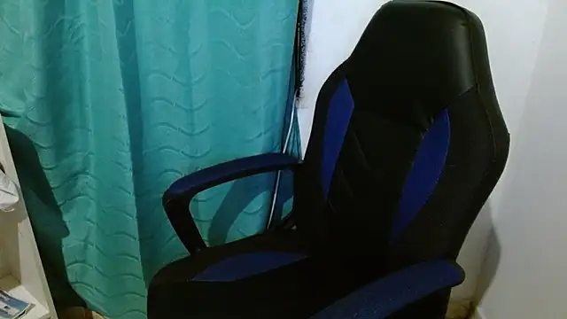 Snapshot of katia_mature chatting on March 2025 09:22:02 AM katia mature online show from March 2025 09:22:02 AM