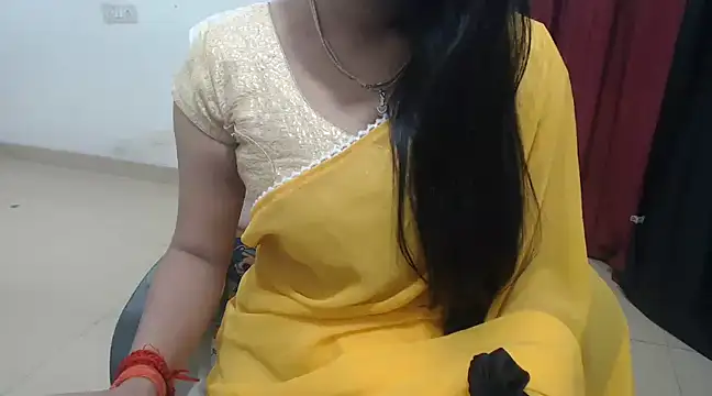 sweet-alia online show from December 2024 07:31:02 PM