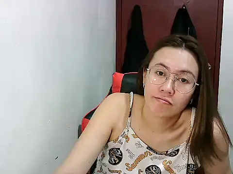 Snapshot of crizzybel chatting on January 2025 09:58:02 PM crizzybel online show from January 2025 09:58:02 PM