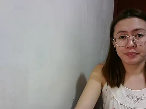 Snapshot of crizzybel chatting on January 2025 03:25:02 PM crizzybel online show from January 2025 03:25:02 PM