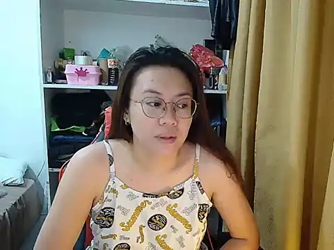 crizzybel online show from March 2026 05:12:01 PM