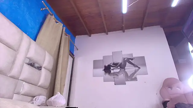 leon gaby online show from February 2025 07:16:02 PM