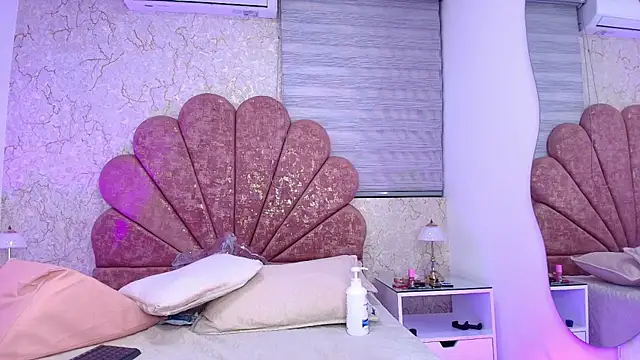 leon gaby online show from December 2025 08:18:02 PM