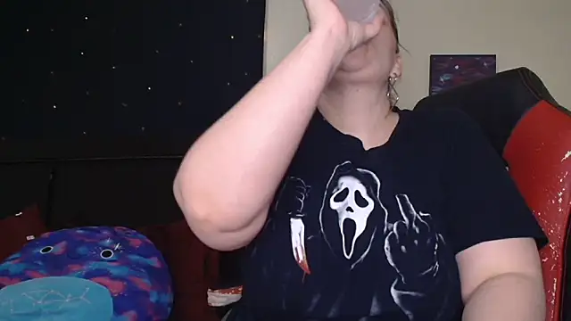 ToxicLilly online show from October 2025 08:26:01 AM