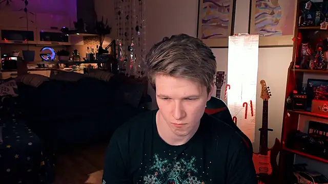 Breston Sweet online show from December 2024 02:27:02 PM