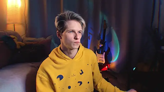 Breston Sweet online show from February 2026 08:17:02 PM