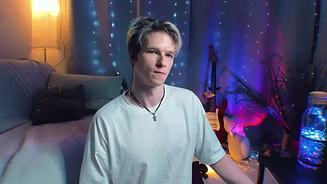 Breston Sweet online show from April 2026 05:50:01 PM