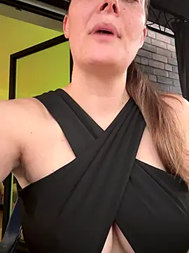 newMichelle online show from October 2025 06:11:02 AM