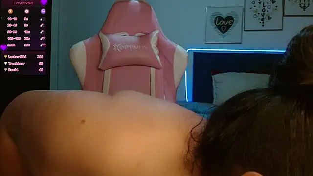 Keyla01  online show from September 2025 11:04:02 PM