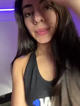 martiiaciar online show from February 2025 02:21:01 AM