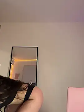 martiiaciar online show from March 2025 05:21:02 AM