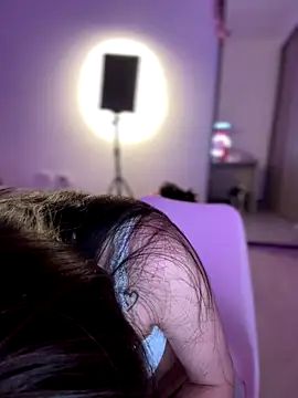 martiiaciar online show from January 2026 12:13:01 AM