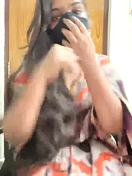 yoursana- online show from October 2025 05:00:01 PM