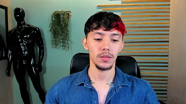 2tommy greg online show from January 2025 07:21:02 PM
