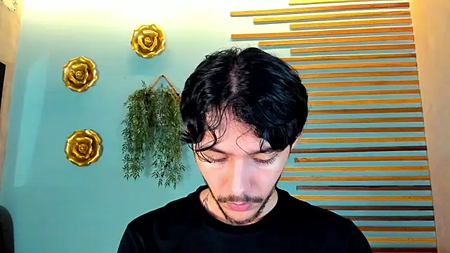 2tommy greg online show from September 2025 06:52:01 PM