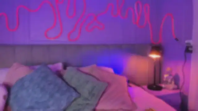 Snapshot of Sofly_s chatting on February 2026 11:58:02 AM Sofly s online show from February 2026 11:58:02 AM