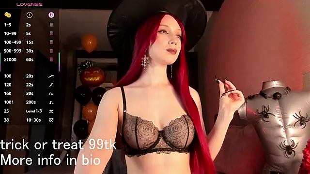 SophiaFlorence online show from October 2025 12:51:01 PM