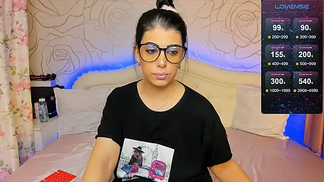 Snapshot of Elizabettalee chatting on October 2025 09:12:01 AM Elizabettalee online show from October 2025 09:12:01 AM