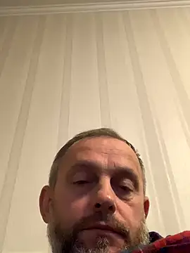 Snapshot of GHsveter chatting on October 2025 06:14:02 PM GHsveter online show from October 2025 06:14:02 PM