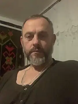 Snapshot of GHsveter chatting on November 2025 10:54:02 PM GHsveter online show from November 2025 10:54:02 PM