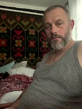 Snapshot of GHsveter chatting on November 2025 01:32:02 PM GHsveter online show from November 2025 01:32:02 PM