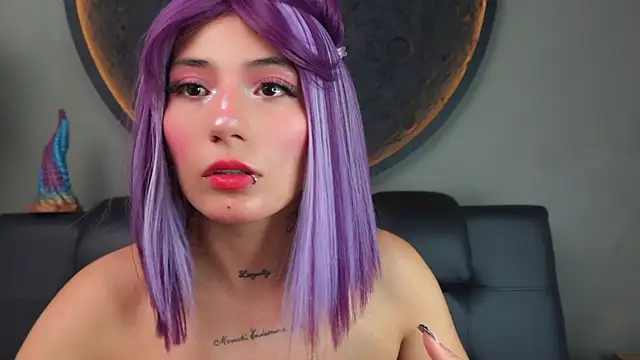 miss sharlotte18 online show from February 2026 06:08:01 PM