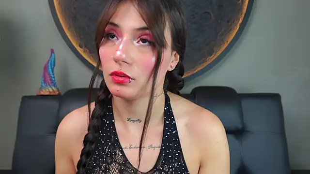 miss sharlotte18 online show from March 2026 06:12:02 PM