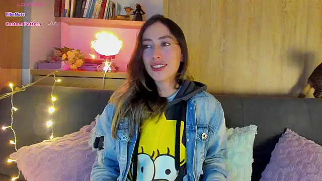 Amatiista online show from December 2024 02:31:02 AM