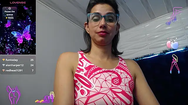 Eva-Williams online show from December 2024 03:54:02 PM