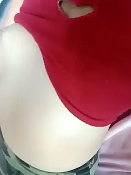 Snapshot of wetpussy1984xxx chatting on January 2025 06:17:01 AM wetpussy1984xxx online show from January 2025 06:17:01 AM