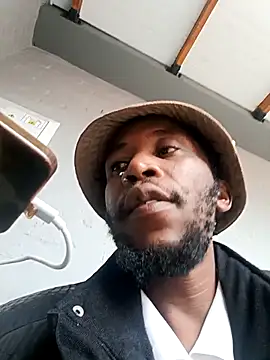 chef-dudi012 online show from April 2026 07:33:01 AM