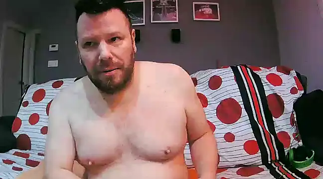 Snapshot of txan9876 chatting on February 2025 06:00:01 PM txan9876 online show from February 2025 06:00:01 PM