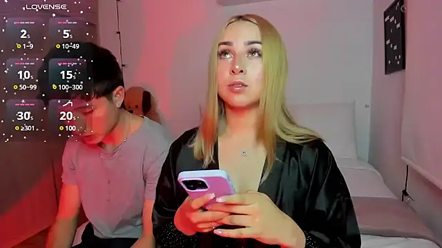 sophi mooreno online show from December 2024 11:25:01 PM