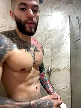 Snapshot of Frank_Farrell chatting on December 2024 06:54:02 PM Frank Farrell online show from December 2024 06:54:02 PM