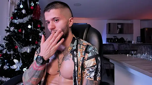 Snapshot of Frank_Farrell chatting on December 2024 02:56:02 AM Frank Farrell online show from December 2024 02:56:02 AM