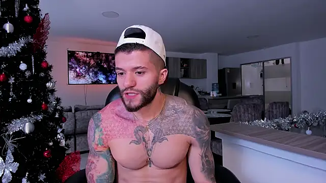 Snapshot of Frank_Farrell chatting on December 2024 05:55:01 PM Frank Farrell online show from December 2024 05:55:01 PM