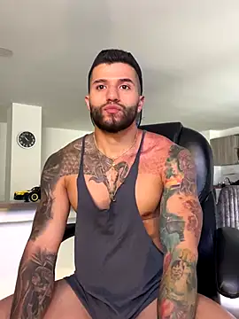 Snapshot of Frank_Farrell chatting on September 2025 08:54:02 PM Frank Farrell online show from September 2025 08:54:02 PM