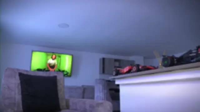 Snapshot of Frank_Farrell chatting on September 2025 09:18:01 PM Frank Farrell online show from September 2025 09:18:01 PM