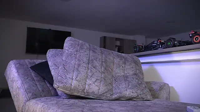 Snapshot of Frank_Farrell chatting on October 2025 12:53:02 AM Frank Farrell online show from October 2025 12:53:02 AM