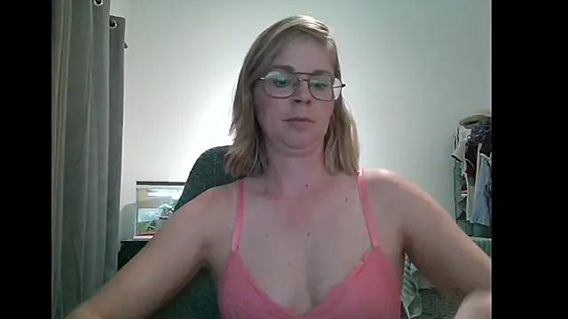 SavannaGirly online show from February 2025 06:23:01 PM
