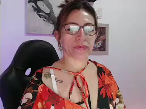 Chayla Ruiz online show from December 2024 01:38:02 PM