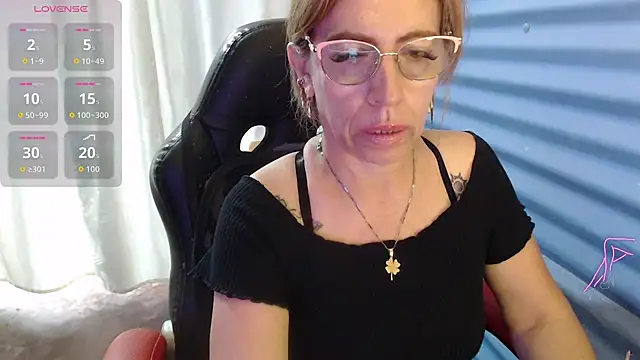 Chayla Ruiz online show from May 2026 05:09:01 PM