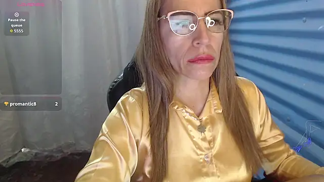 Snapshot of Chayla_Ruiz chatting on June 2026 12:36:01 PM Chayla Ruiz online show from June 2026 12:36:01 PM