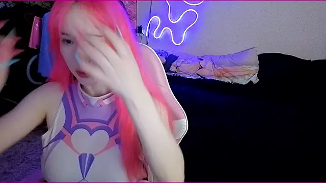 Snapshot of Maya_Viola chatting on October 2025 05:48:01 AM Maya Viola online show from October 2025 05:48:01 AM