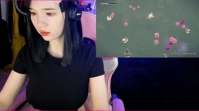 Snapshot of Maya_Viola chatting on October 2025 06:02:02 AM Maya Viola online show from October 2025 06:02:02 AM