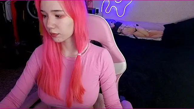 Snapshot of Maya_Viola chatting on October 2025 05:59:01 AM Maya Viola online show from October 2025 05:59:01 AM