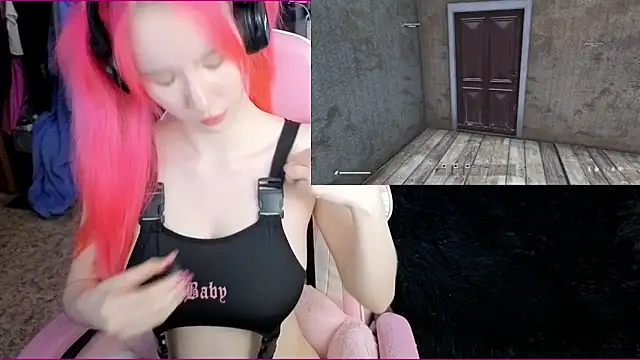 Snapshot of Maya_Viola chatting on November 2025 04:58:02 AM Maya Viola online show from November 2025 04:58:02 AM